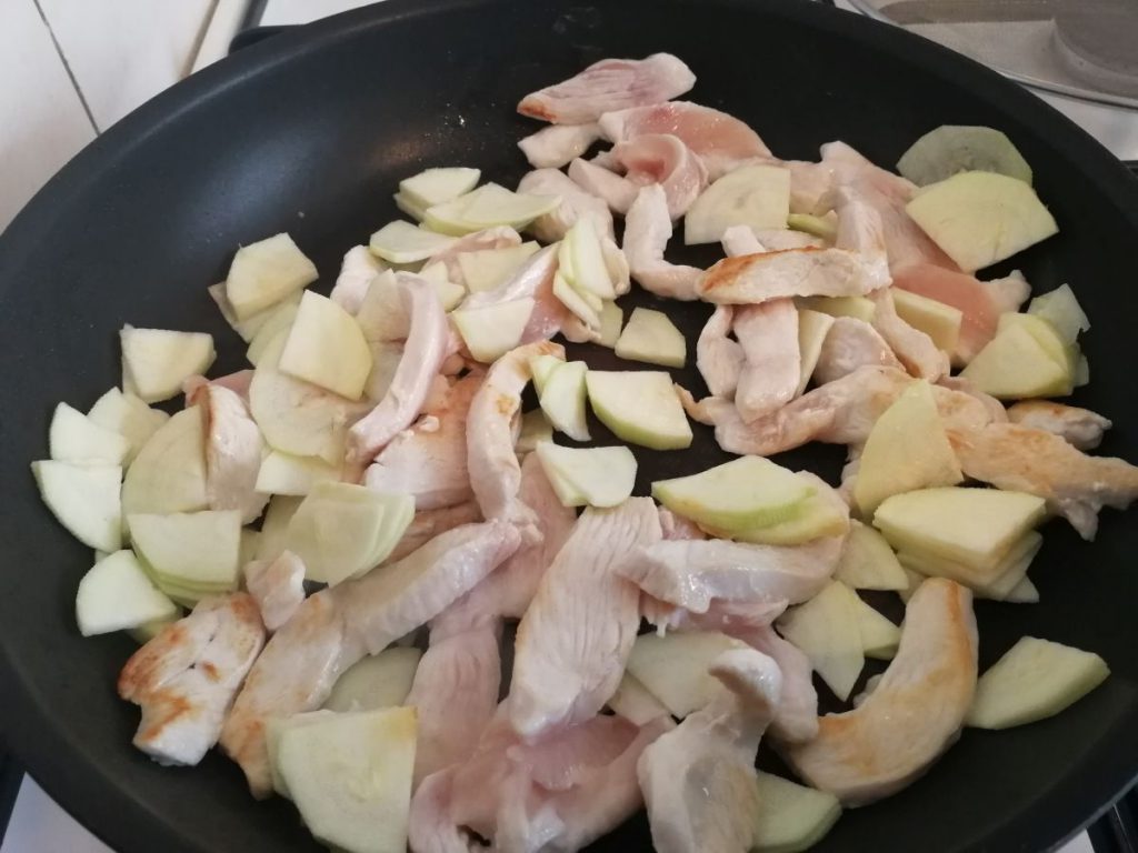 Hähnchen mit Zucchini 