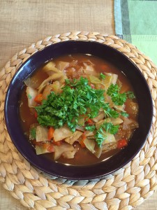 Asiatische Kohlsuppe